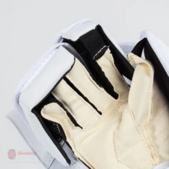 Bauer GSX Junior Goalie Blocker S20 23 Bauer GSX Junior Goalie Blocker S20 -Bauer Official Store bauer blockers bauer gsx junior goalie blocker 14463779569730