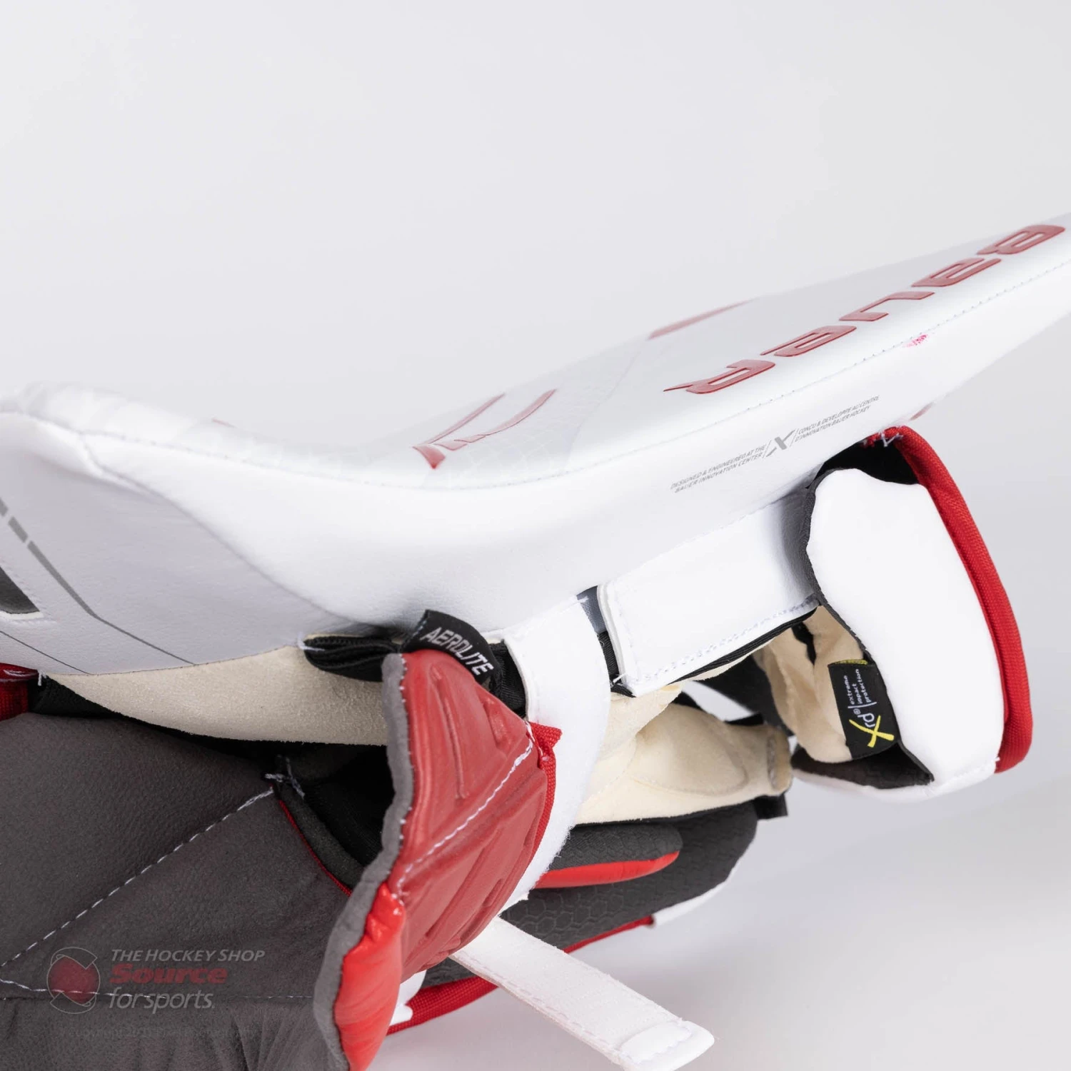 Bauer Vapor HyperLite Senior Goalie Blocker 10 Bauer Vapor HyperLite Senior Goalie Blocker - Image 8