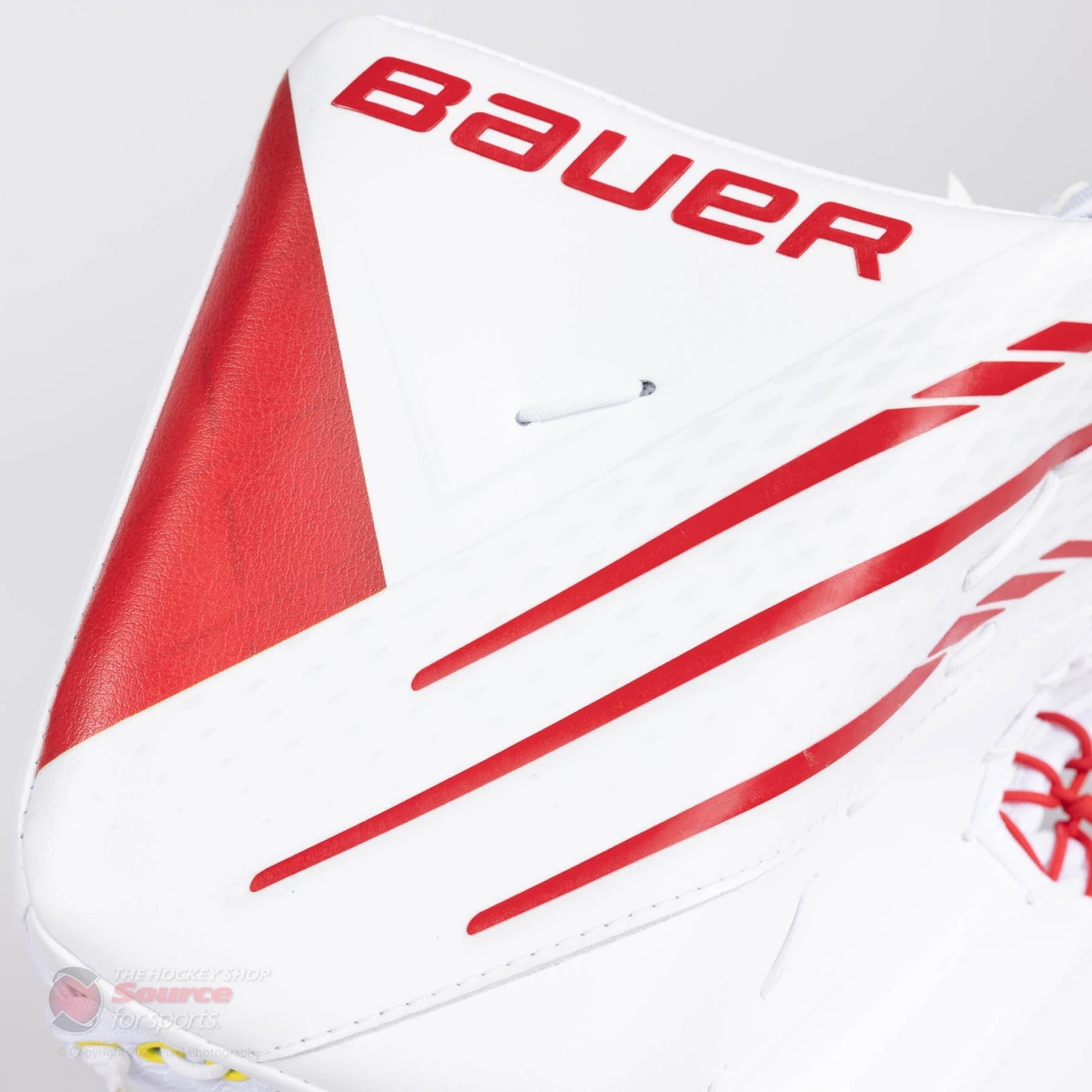 Bauer Vapor HyperLite Senior Goalie Catcher 5 Bauer Vapor HyperLite Senior Goalie Catcher - Image 3
