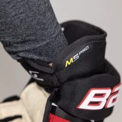 Bauer Supreme M5 Pro Senior Hockey Gloves 41 Bauer Supreme M5 Pro Senior Hockey Gloves -Bauer Official Store bauer gloves bauer supreme m5 pro senior hockey gloves 30400473202754
