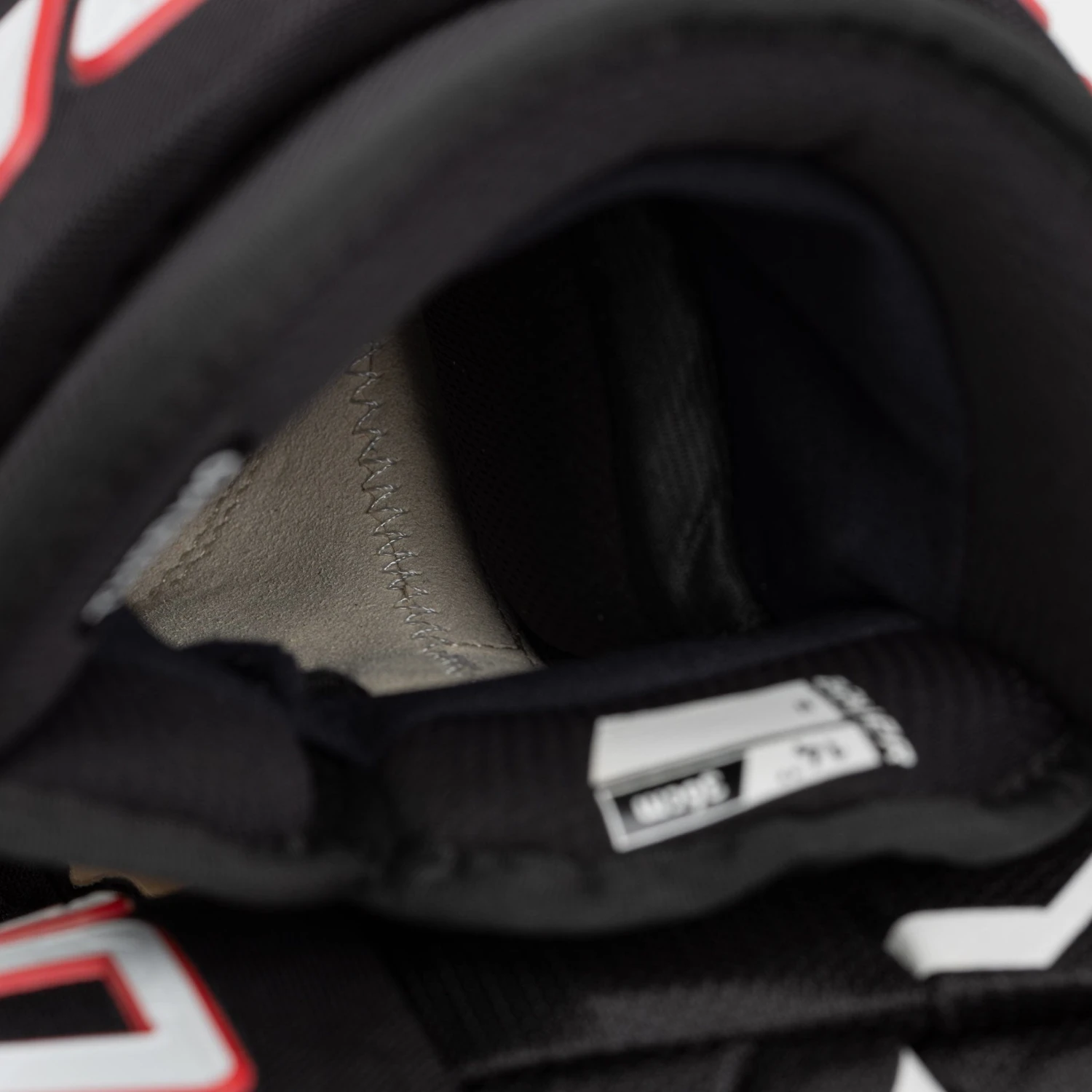 Bauer Supreme M5 Pro Senior Hockey Gloves 18 Bauer Supreme M5 Pro Senior Hockey Gloves - Image 16