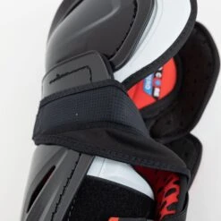 Bauer Vapor Hyperlite Intermediate Hockey Shin Guards 41 Bauer Vapor Hyperlite Intermediate Hockey Shin Guards -Bauer Official Store bauer shin guards bauer vapor hyperlite intermediate hockey shin guards 29084823584834