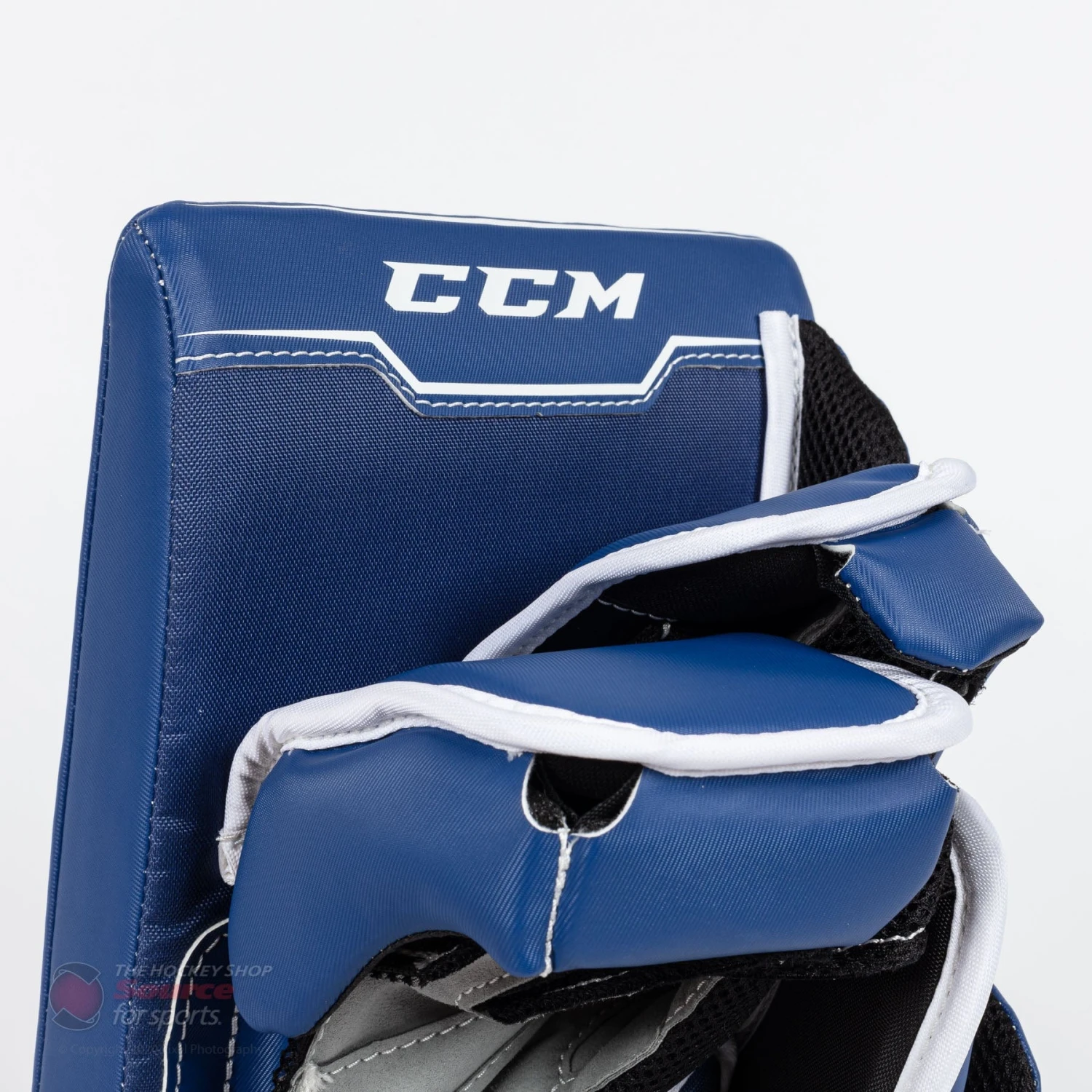 CCM Axis A1.5 Junior Goalie Blocker - Source Exclusive 12 CCM Axis A1.5 Junior Goalie Blocker - Source Exclusive - Image 10