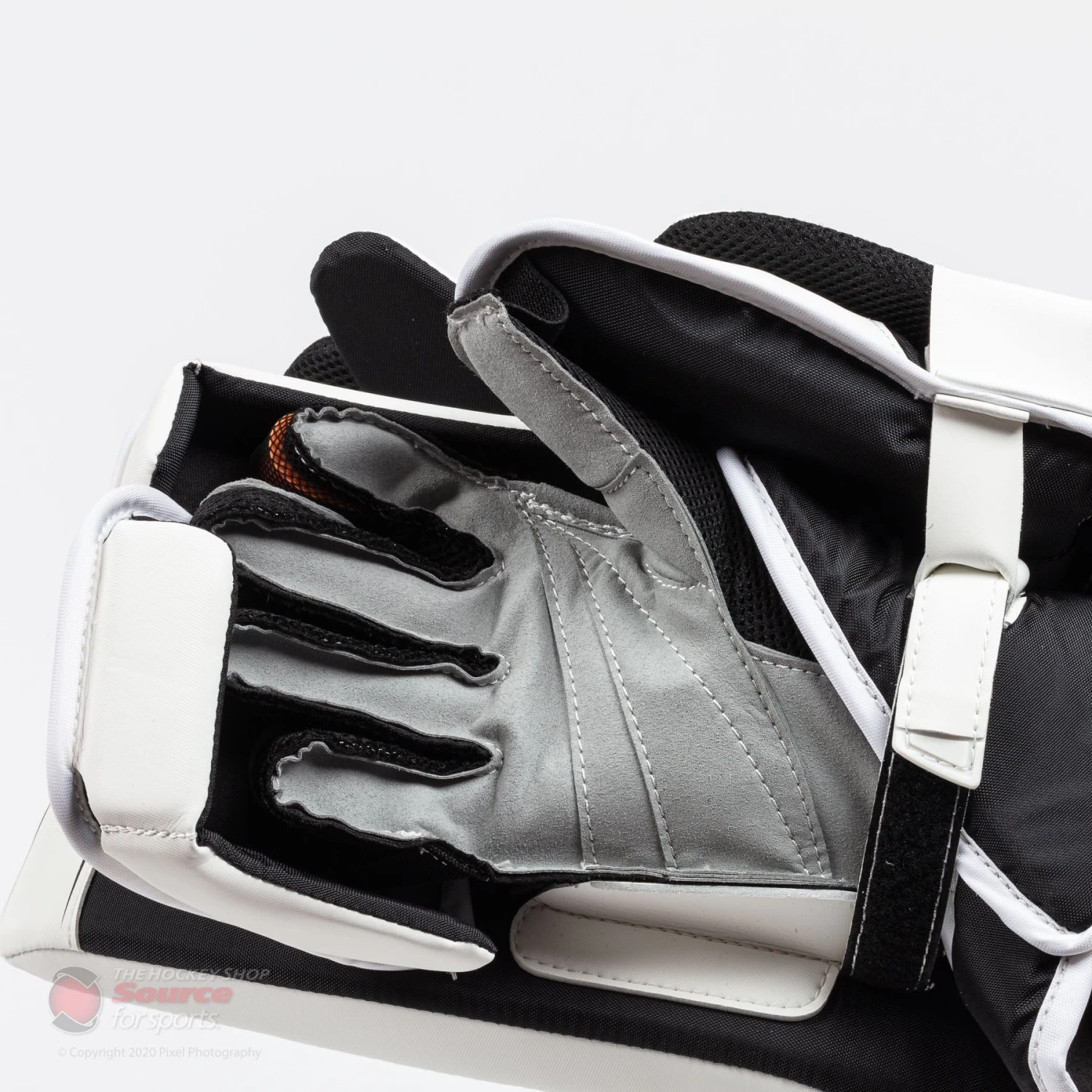 CCM Axis A1.9 Senior Goalie Blocker - Source Exclusive 14 CCM Axis A1.9 Senior Goalie Blocker - Source Exclusive - Image 12