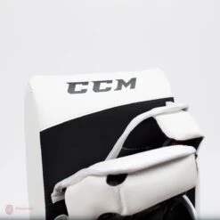 CCM Extreme Flex E4.5 Senior Goalie Blocker - Source Exclusive 23 CCM Extreme Flex E4.5 Senior Goalie Blocker - Source Exclusive -Bauer Official Store ccm blockers ccm extreme flex e4 5 senior goalie blocker source exclusive 5311046090818