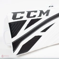CCM Extreme Flex E4.9 Intermediate Goalie Blocker - Source Exclusive -Bauer Official Store ccm blockers ccm extreme flex e4 9 intermediate goalie blocker source exclusive 5311075352642