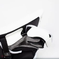 CCM Extreme Flex E4.9 Senior Goalie Blocker - Source Exclusive -Bauer Official Store ccm blockers ccm extreme flex e4 9 senior goalie blocker source exclusive 5311112052802