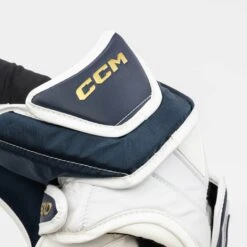 CCM Axis 2 Senior Goalie Catcher - 591 Degree -Bauer Official Store ccm catchers ccm axis 2 senior goalie catcher 591 degree 29166438154306