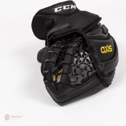 CCM Axis Senior Goalie Catcher -Bauer Official Store ccm catchers ccm axis senior goalie catcher 13994086170690