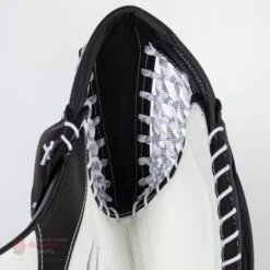 CCM Axis Senior Goalie Catcher - 580 Break Angle -Bauer Official Store ccm catchers ccm axis senior goalie catcher 580 break angle 14364030369858