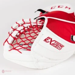 CCM Extreme Flex 4 Pro Senior Goalie Catcher -Bauer Official Store ccm catchers ccm extreme flex 4 pro senior goalie catcher 5314627010626