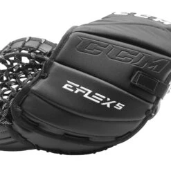 CCM Extreme Flex 5 Senior Goalie Catcher - 580 Break Angle -Bauer Official Store ccm catchers ccm extreme flex 5 senior goalie catcher 580 break angle 28808150515778