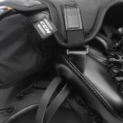 CCM Extreme Flex 5 Senior Goalie Catcher - 580 Break Angle -Bauer Official Store ccm catchers ccm extreme flex 5 senior goalie catcher 580 break angle 28808150614082