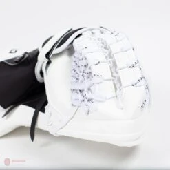 CCM Extreme Flex E4.9 Senior Goalie Catcher - Source Exclusive -Bauer Official Store ccm catchers ccm extreme flex e4 9 senior goalie catcher source exclusive 5323924111426