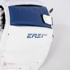 CCM Extreme Flex E5.5 Junior Goalie Catcher 24 CCM Extreme Flex E5.5 Junior Goalie Catcher -Bauer Official Store ccm catchers ccm extreme flex e5 5 junior goalie catcher 27972557373506