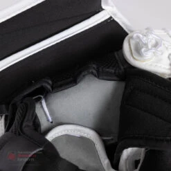 CCM Extreme Flex E5.5 Junior Goalie Catcher 30 CCM Extreme Flex E5.5 Junior Goalie Catcher -Bauer Official Store ccm catchers ccm extreme flex e5 5 junior goalie catcher 27972557504578