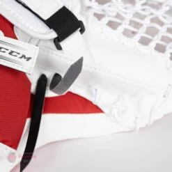 CCM Extreme Flex E5.5 Youth Goalie Catcher -Bauer Official Store ccm catchers ccm extreme flex e5 5 youth goalie catcher 27972558848066