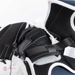 CCM Extreme Flex E5.9 Intermediate Goalie Catcher -Bauer Official Store ccm catchers ccm extreme flex e5 9 intermediate goalie catcher 27988517126210