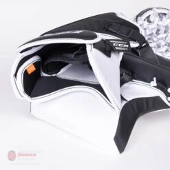 CCM Extreme Flex E5.9 Intermediate Goalie Catcher - Source Exclusive -Bauer Official Store ccm catchers ccm extreme flex e5 9 intermediate goalie catcher source exclusive 28235136598082