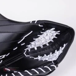 CCM Extreme Flex E5.9 Senior Goalie Catcher - Source Exclusive -Bauer Official Store ccm catchers ccm extreme flex e5 9 senior goalie catcher source exclusive 28235141414978