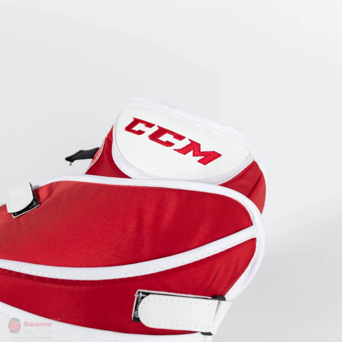 CCM Premier P2.9 Intermediate Goalie Catcher - Source Exclusive 6 CCM Premier P2.9 Intermediate Goalie Catcher - Source Exclusive - Image 4
