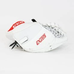 CCM Extreme Flex 3 Pro Intermediate Goalie Catcher - Demo -Bauer Official Store ccm catchers demo ccm extreme flex 3 pro intermediate goalie catcher demo montreal canadiens full right 15169513685058