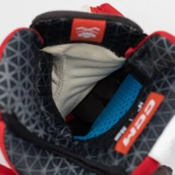 CCM Jetspeed FT6 Junior Hockey Gloves -Bauer Official Store ccm gloves ccm jetspeed ft6 junior hockey gloves 30398006100034