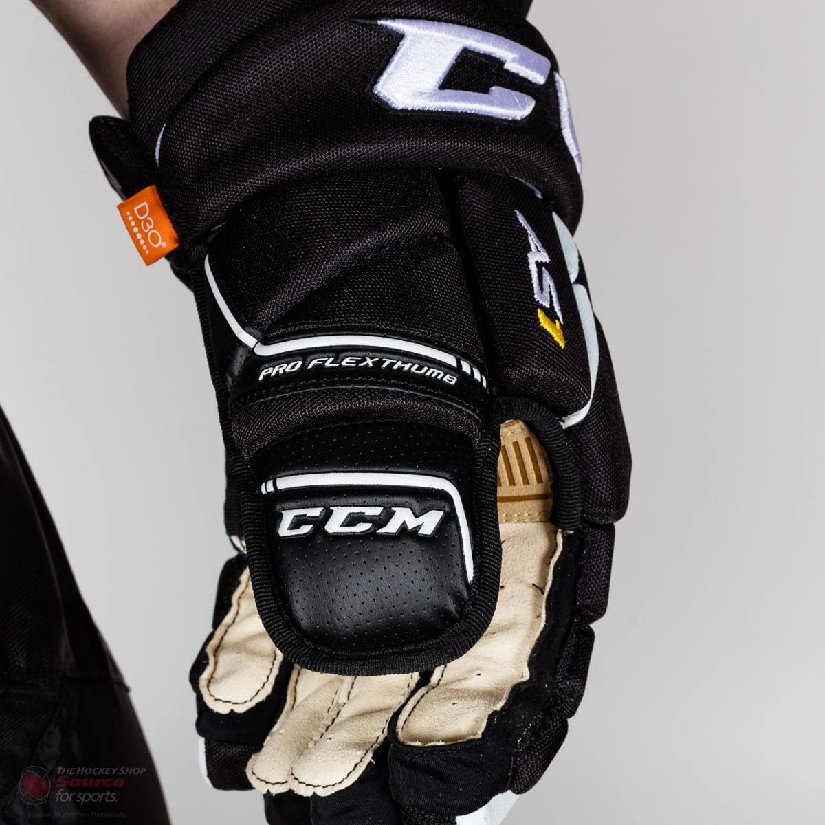 CCM Super Tacks AS1 Senior Hockey Gloves 6 CCM Super Tacks AS1 Senior Hockey Gloves - Image 4