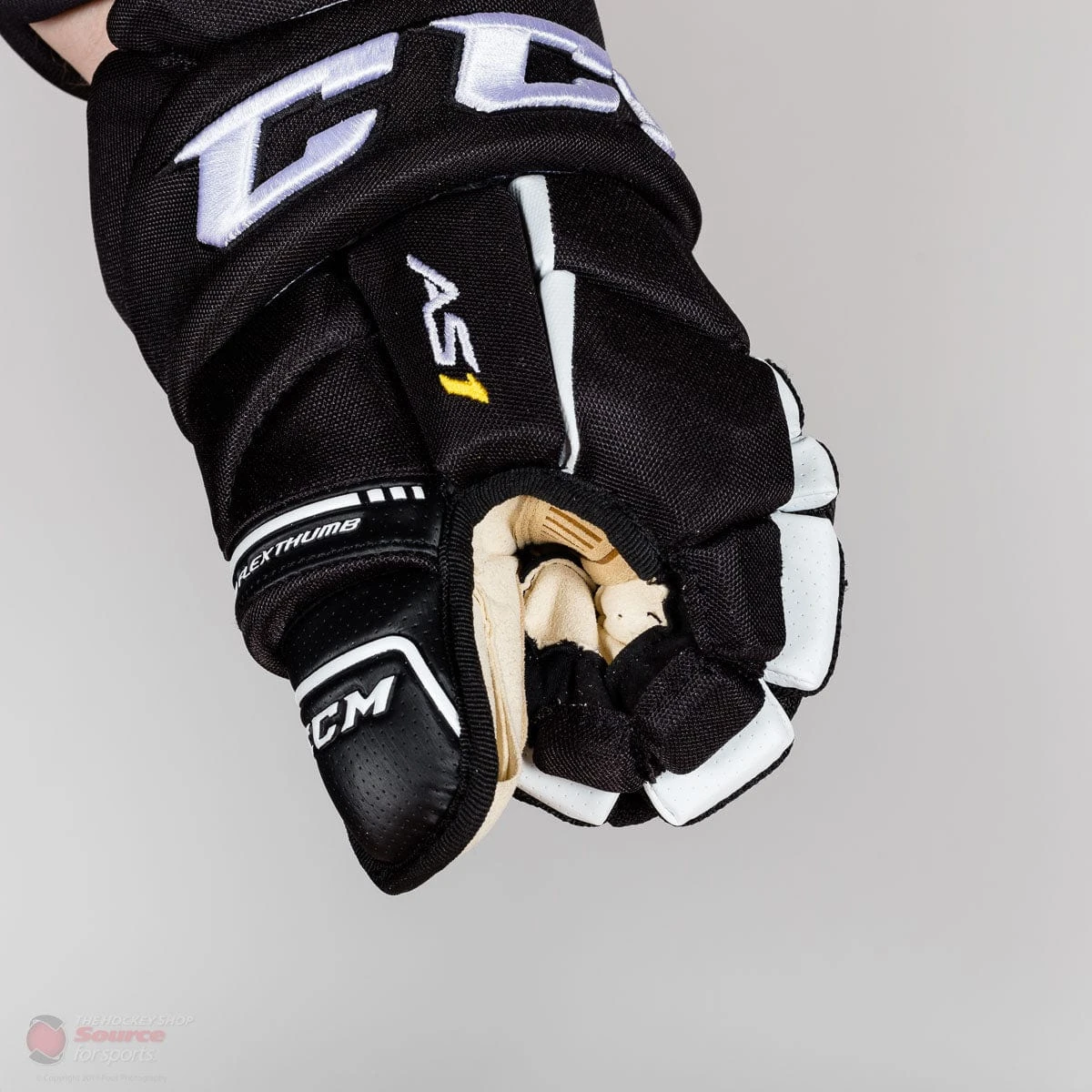 CCM Super Tacks AS1 Senior Hockey Gloves 7 CCM Super Tacks AS1 Senior Hockey Gloves - Image 5