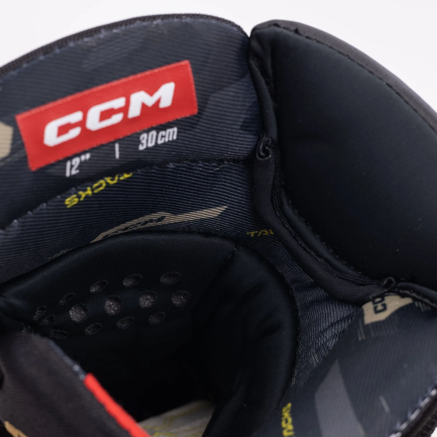 CCM Tacks AS-V Pro Junior Hockey Gloves 17 CCM Tacks AS-V Pro Junior Hockey Gloves - Image 15