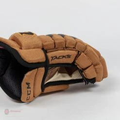 CCM Tacks Vector Plus Senior Hockey Gloves (2020) -Bauer Official Store ccm gloves ccm tacks vector plus senior hockey gloves 2020 14630598017090
