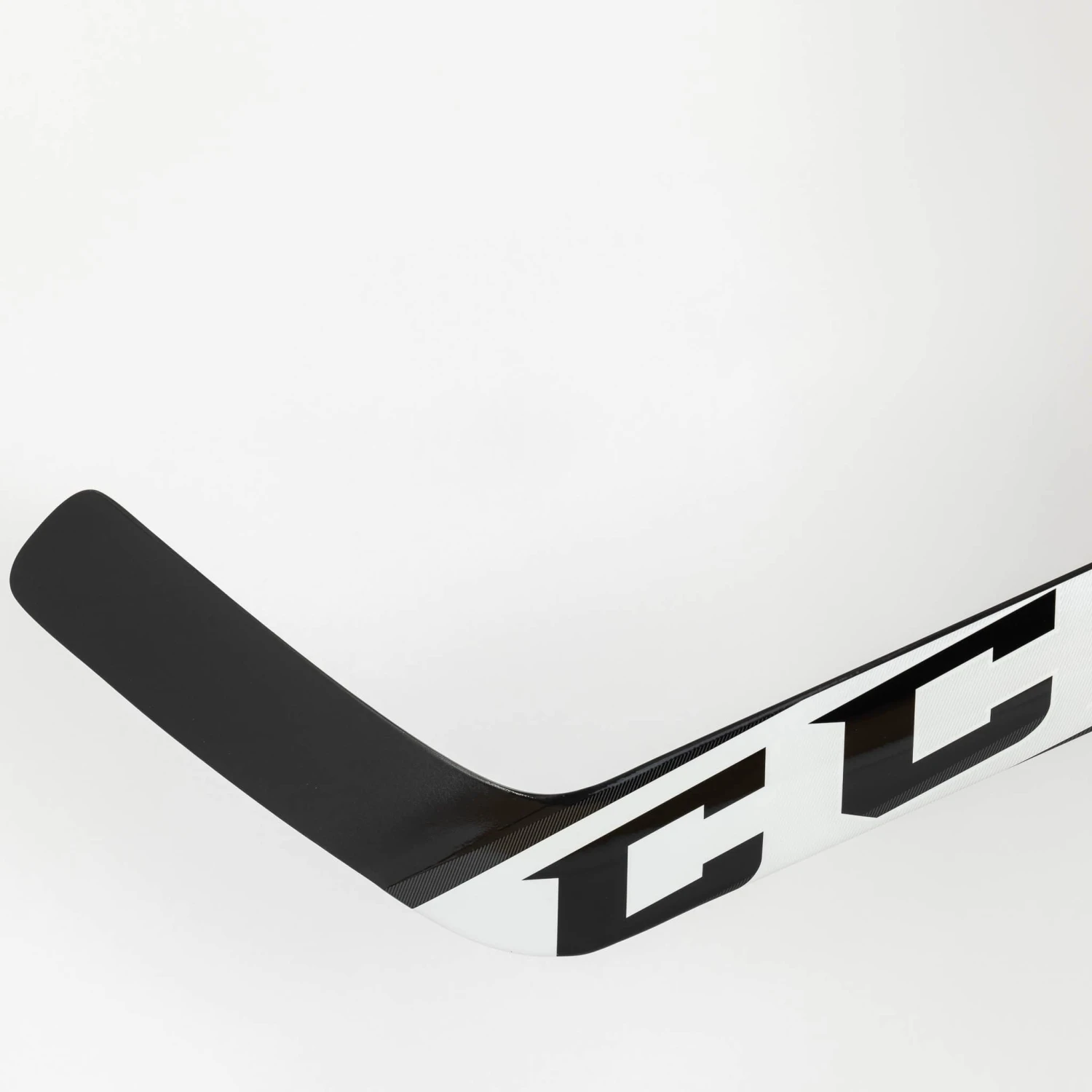 CCM Extreme Flex E5.5 Intermediate Goalie Stick 12 CCM Extreme Flex E5.5 Intermediate Goalie Stick - Image 10