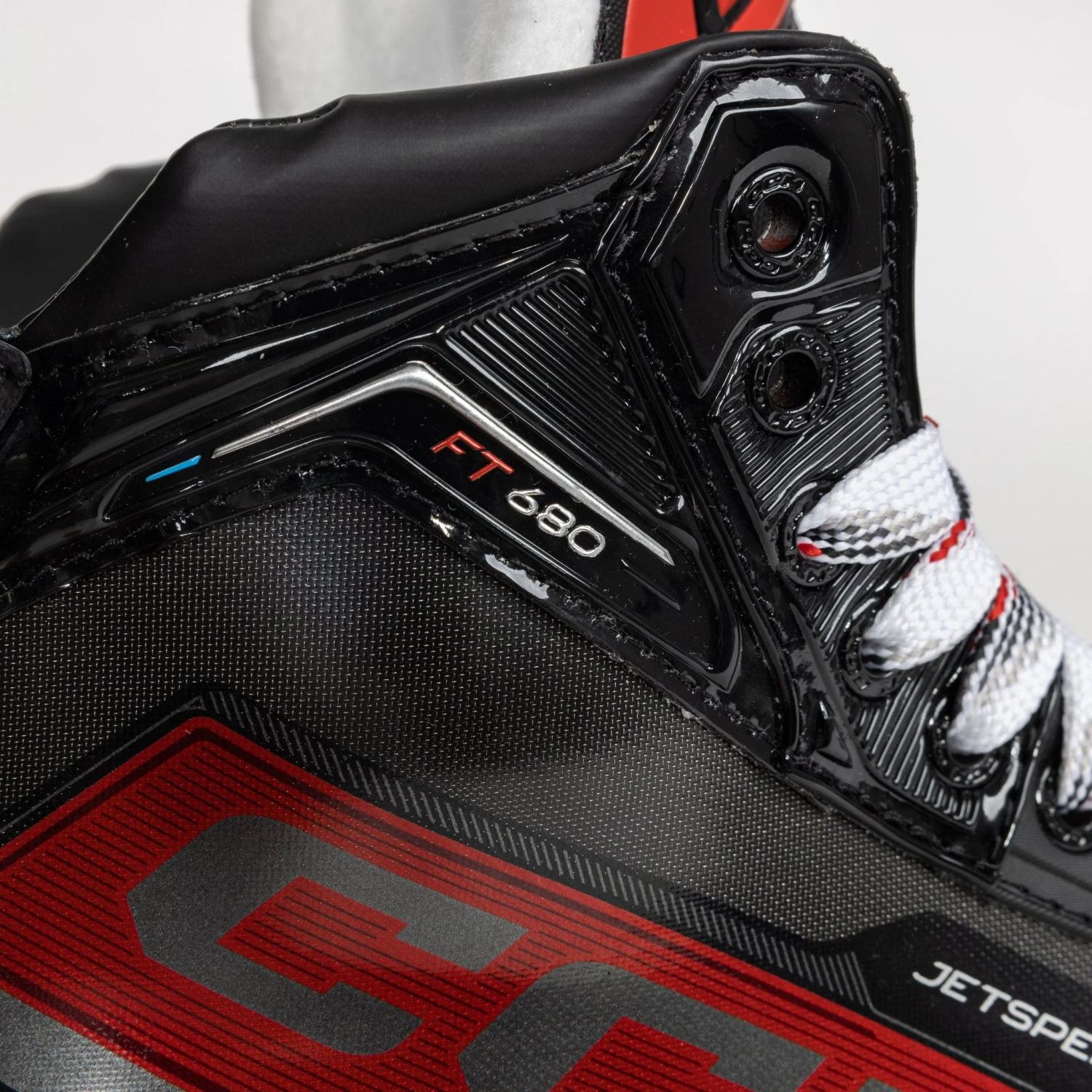 CCM Jetspeed FT680 Senior Hockey Skates 9 CCM Jetspeed FT680 Senior Hockey Skates - Image 7