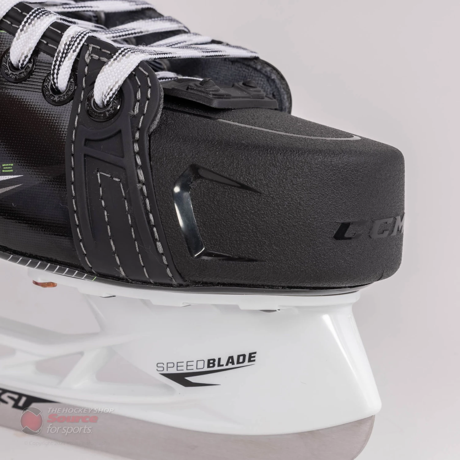 CCM RIBCOR 90K Senior Hockey Skates 9 CCM RIBCOR 90K Senior Hockey Skates - Image 7