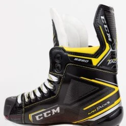 CCM Super Tacks 9380 Junior Hockey Skates -Bauer Official Store ccm hockey skates ccm super tacks 9380 junior hockey skates 14186459955266