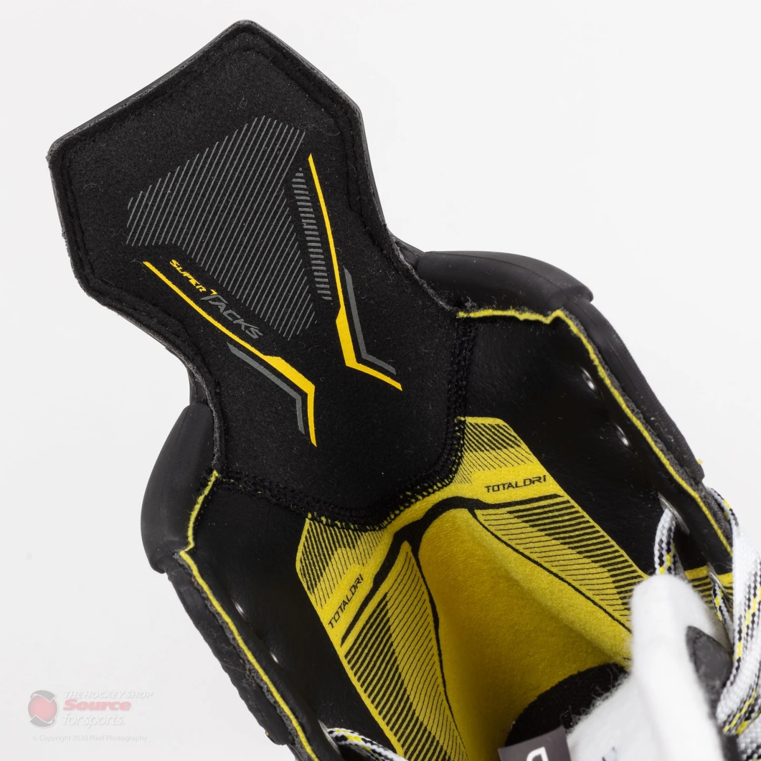 CCM Super Tacks AS3 Junior Hockey Skates 9 CCM Super Tacks AS3 Junior Hockey Skates - Image 7