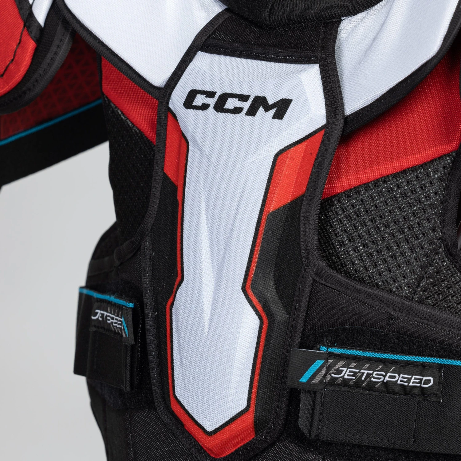 CCM Jetspeed FT680 Senior Hockey Shoulder Pads 5 CCM Jetspeed FT680 Senior Hockey Shoulder Pads - Image 3