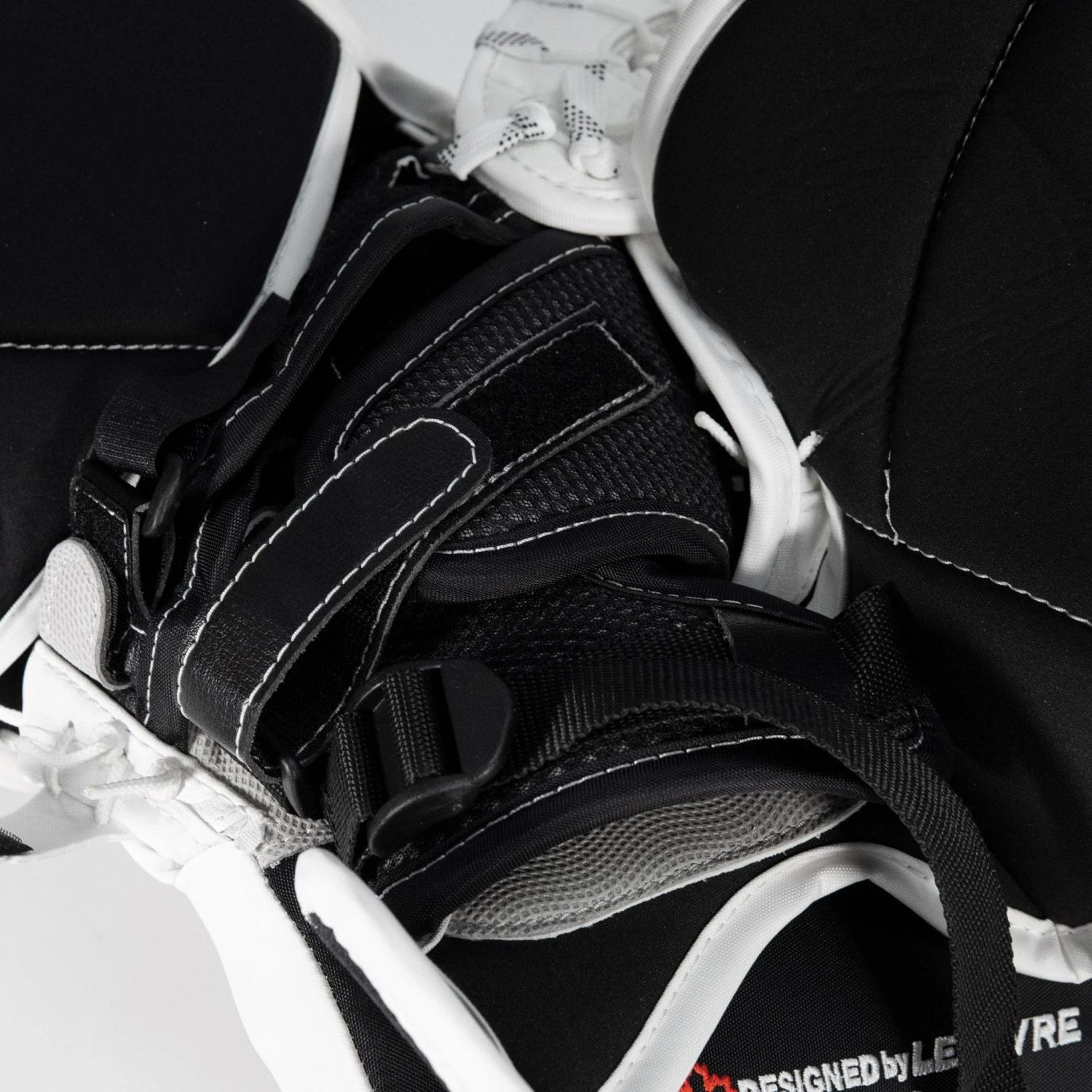 TRUE L12.2 Senior Goalie Catcher - Stock 17 TRUE L12.2 Senior Goalie Catcher - Stock - Image 15