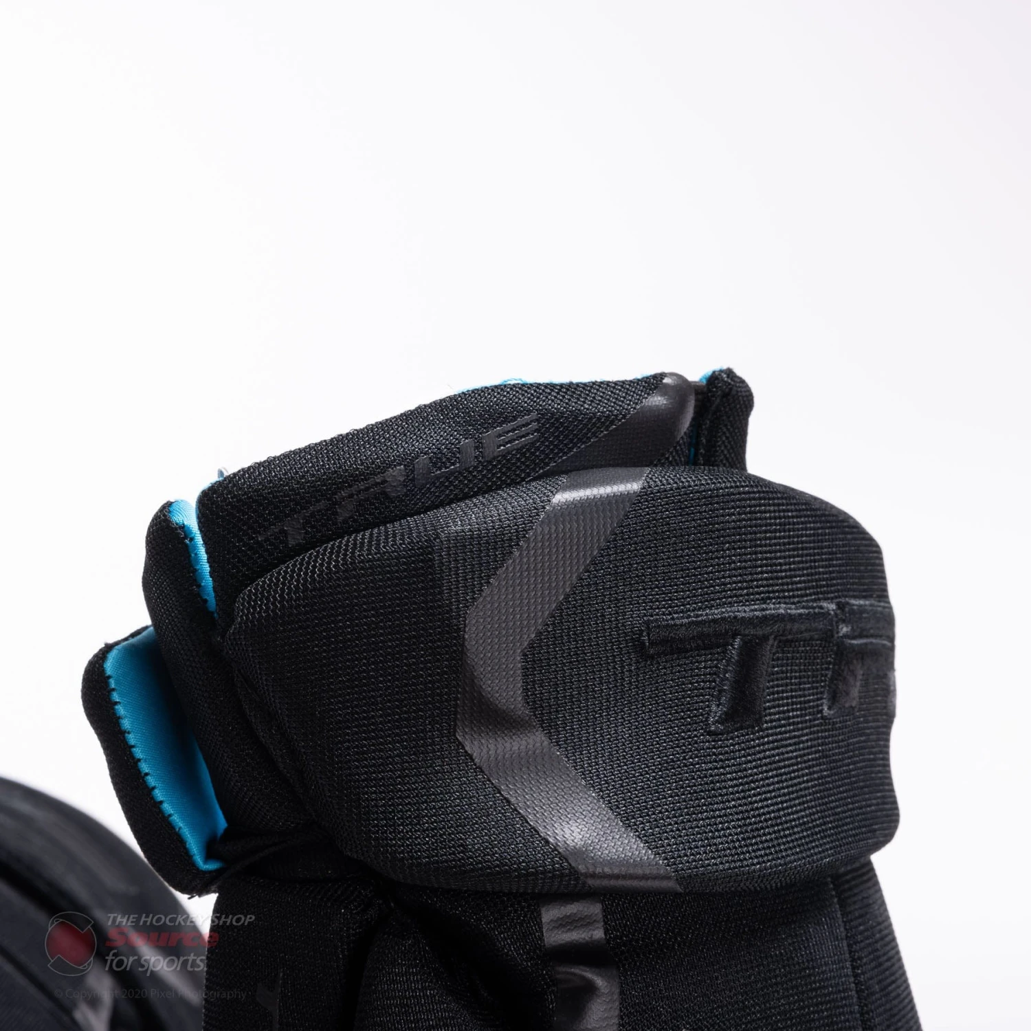 TRUE XC Pro Senior Hockey Gloves 12 TRUE XC Pro Senior Hockey Gloves - Image 10