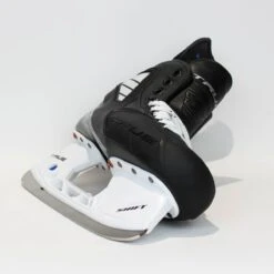 TRUE Player Senior Hockey Skates - Pro Stock - Shift Holder - Lightweight Tongue - Size 8 -Bauer Official Store true hockey skates true player senior hockey skates pro stock shift holder lightweight tongue size 8 8 r standard 15187100205122