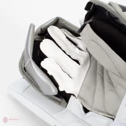 Vaughn Velocity Pro V Elite 2 Pro Carbon Senior Goalie Blocker -Bauer Official Store vaughn blockers vaughn velocity pro v elite 2 pro carbon senior goalie blocker 5669053169730