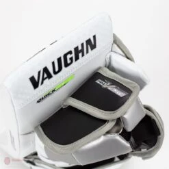 Vaughn Velocity Pro V Elite 2 Pro Carbon Senior Goalie Blocker -Bauer Official Store vaughn blockers vaughn velocity pro v elite 2 pro carbon senior goalie blocker 5669053694018