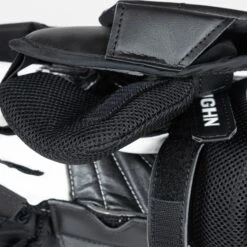 Vaughn Ventus SLR3 Junior Goalie Blocker -Bauer Official Store vaughn blockers vaughn ventus slr3 junior goalie blocker 29106309103682