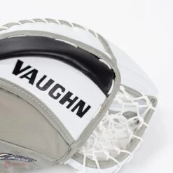 Vaughn Velocity Pro V Elite 2 Pro Carbon Senior Goalie Catcher -Bauer Official Store vaughn catchers vaughn velocity pro v elite 2 pro carbon senior goalie catcher 5670450921538