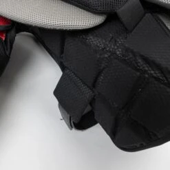 Vaughn Ventus SLR3 Pro Carbon Senior Chest & Arm Protector -Bauer Official Store vaughn chest protectors vaughn ventus slr3 pro carbon senior chest arm protector 29106304811074