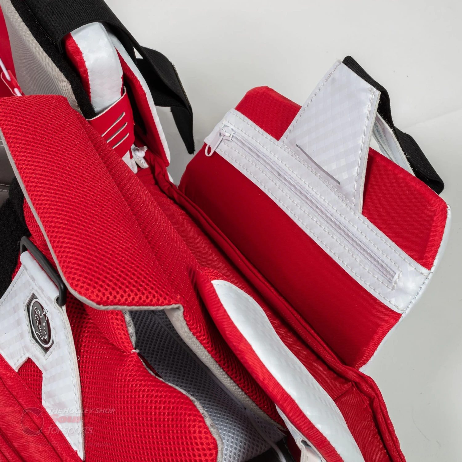 Vaughn Velocity V9 Junior Goalie Leg Pads 11 Vaughn Velocity V9 Junior Goalie Leg Pads - Image 9