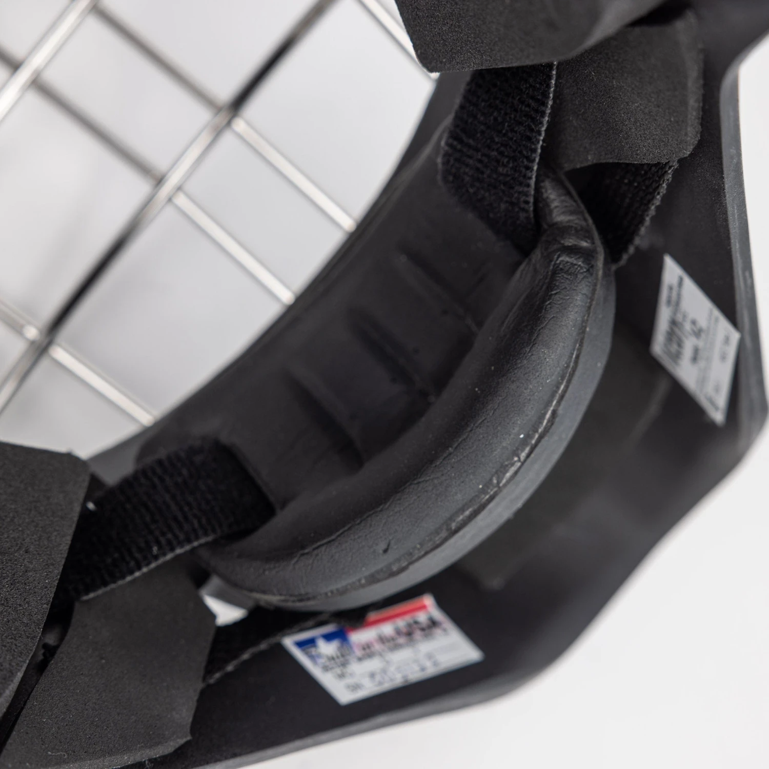 Victory V2 Junior Goalie Mask 20 Victory V2 Junior Goalie Mask - Image 18