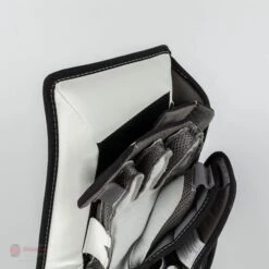 Warrior Ritual G5 Youth Goalie Blocker -Bauer Official Store warrior blockers warrior ritual g5 youth goalie blocker 14051182936130