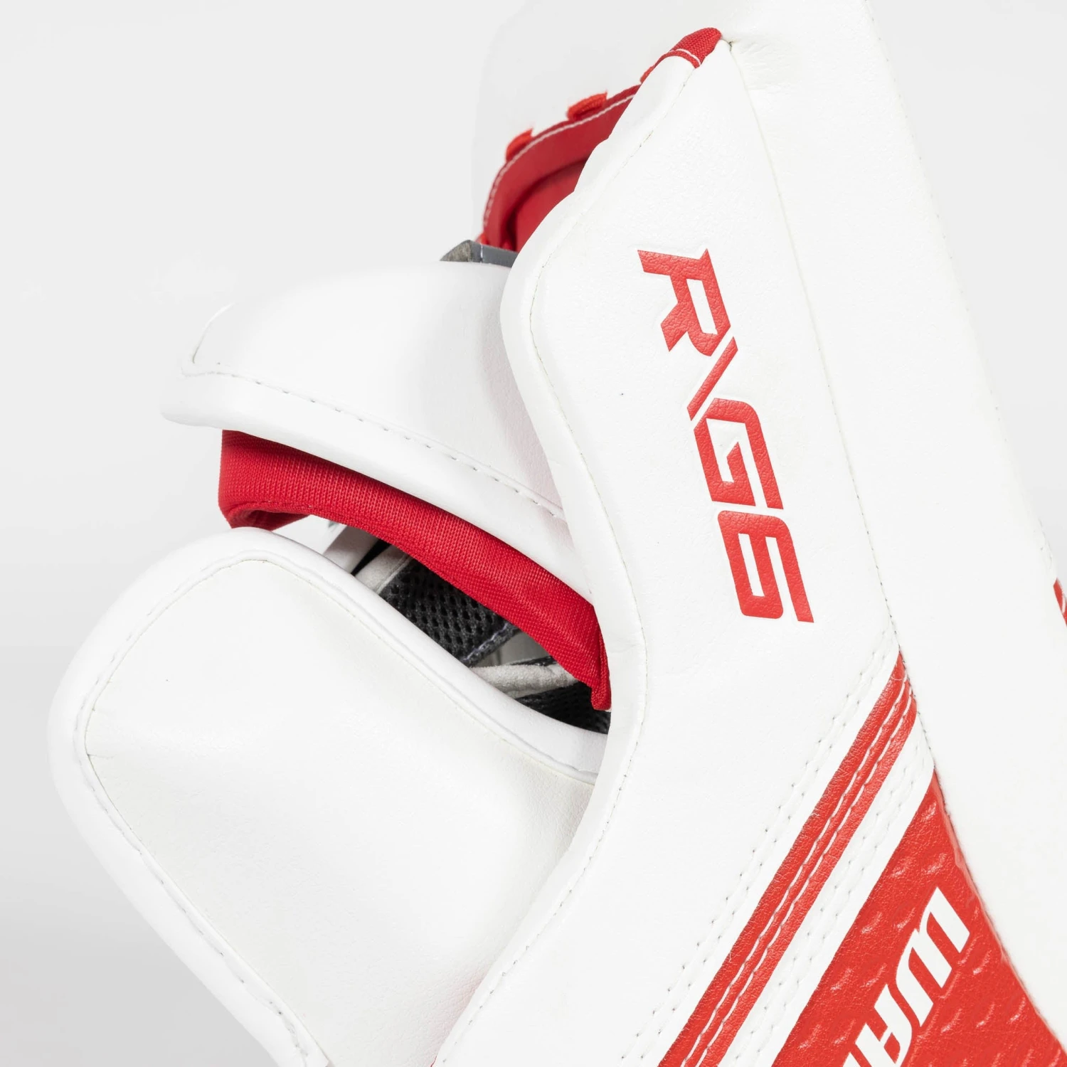 Warrior Ritual G6 E+ Intermediate Goalie Blocker 7 Warrior Ritual G6 E+ Intermediate Goalie Blocker - Image 5