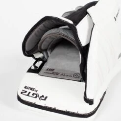 Warrior Ritual GT2 Intermediate Goalie Blocker -Bauer Official Store warrior blockers warrior ritual gt2 intermediate goalie blocker 5428197523522